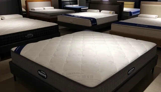 提升睡眠舒适度：云感支撑床垫选型与使用建议